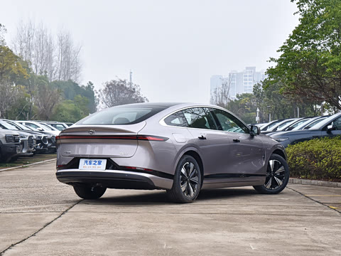 2025�� ��������� 515�����