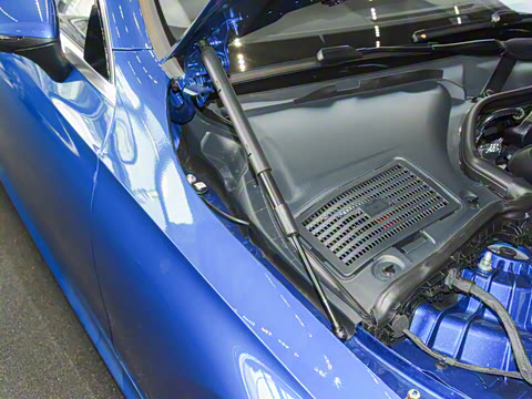 2025�� CLE 260 ���ܳ�