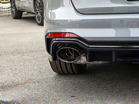 2024��  RS4 Avant ȼ���