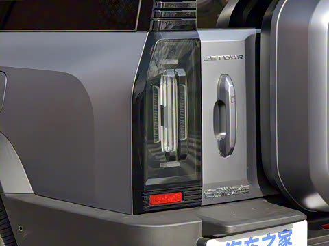 2025�� 2.0TD XWD �Զ�����+�ӳ��� 7��