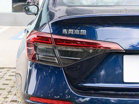 2025�� 240TURBO CVT ��ȤPlus