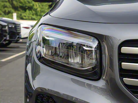 2024�� �Ŀ� GLB 220 ������