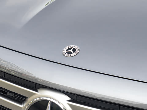 2024�� �Ŀ� GLB 220 ������