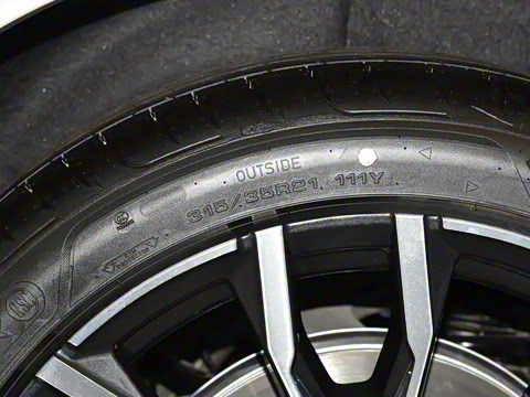 2023�� xDrive 40Li M�˶���װ