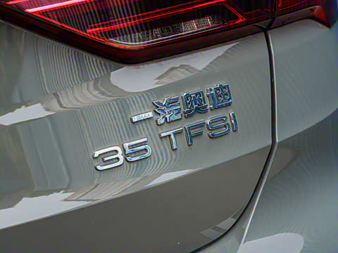 2025�� quattro 45�����ذ� 35TFSI ʱ�ж�����