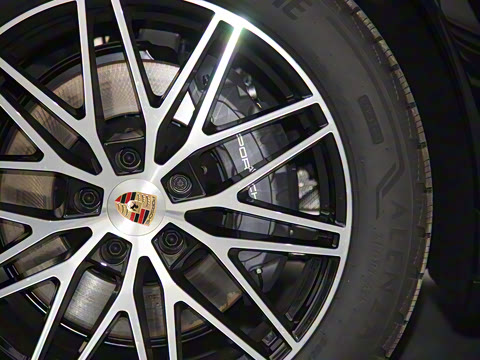 2025�� Cayenne E-Hybrid 2.0T