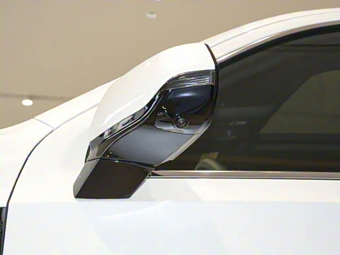 2025�� 2.7T �������۷��