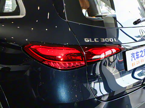 2025�� �Ŀ� GLC 300 L 4MATIC ������ 5��