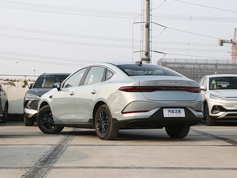 2025�� EV �Ǽݰ� 510KM������