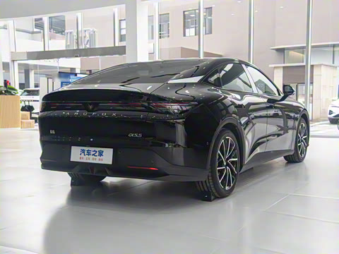 2025�� 560MAX 185kW