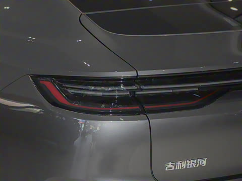 2025�� 700km Զ���Ǽݰ�