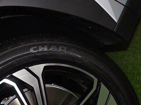 2025�� EM-i 115km ̽��+��