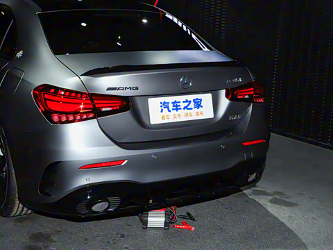 2025�� AMG A 35 L 4MATIC