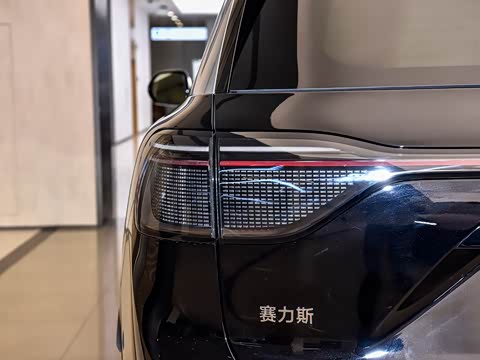 2025�� ���� Ultra�� 52kWh 6����