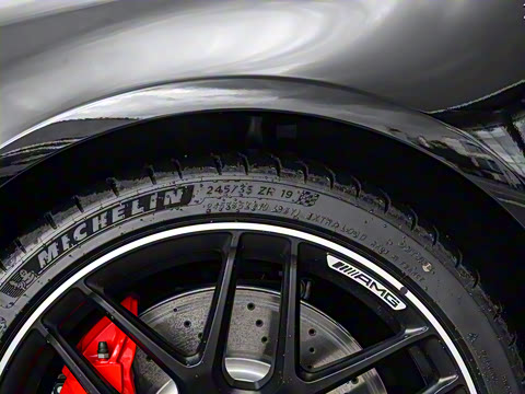 2024�� �Ŀ� AMG A 45 S 4MATIC+