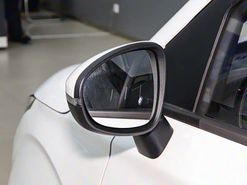 2025�� Mate 300km̤�˰�