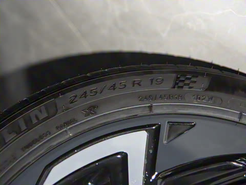 2025��  2.0T �������� 7��