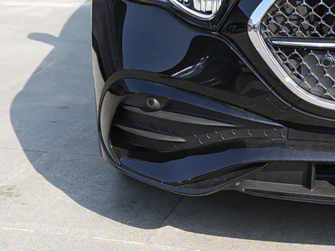 2025�� E 260 �˶���