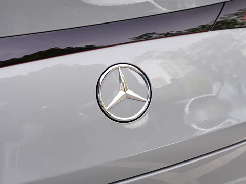 2025�� GLC 300 4MATIC ����SUV