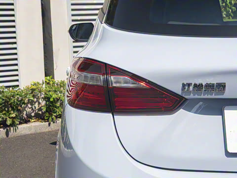 2025�� Plus 330KM������