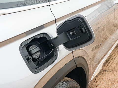 2025�� ������ 2.0TD �Զ��񳯰�