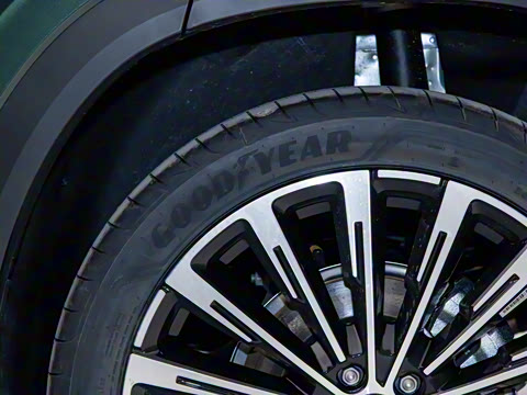 2025�� ������ 2.0TD �Զ��񳯰�