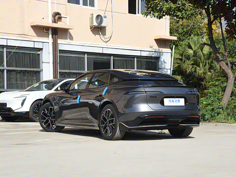 2025�� Pro�����