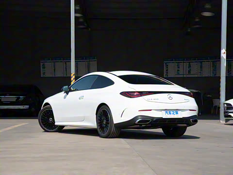 2025�� CLE 300 4MATIC �����ͽ��ܳ�