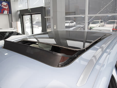 2025�� ���Ĵ� UItra 2.0T ������ �ǻ۾�����