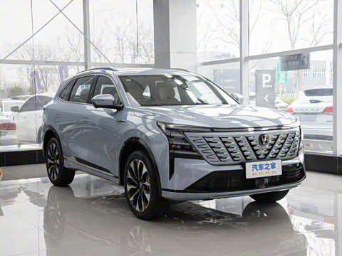 2025�� ���Ĵ� UItra 2.0T ������ �ǻ۾�����