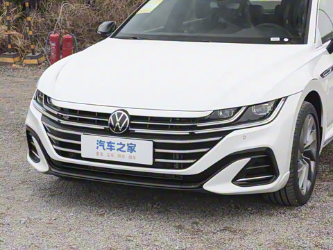 2025�� 380TSI ��Ŀ ������