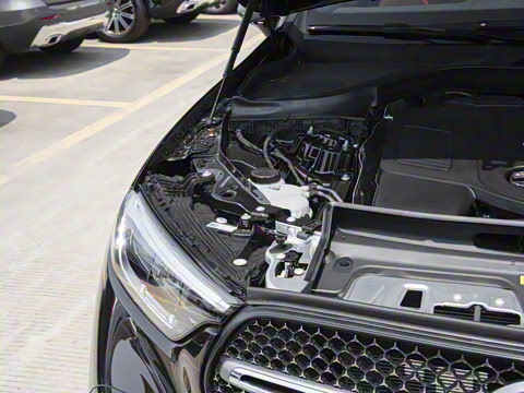 2025�� �Ŀ� GLC 300 L 4MATIC ������ 5��