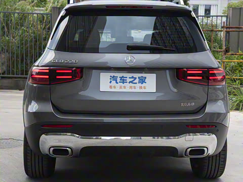 2025�� GLB 220 ʱ����