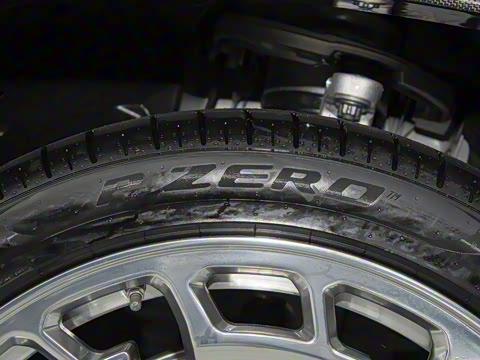 2025�� 4.0T ��³��