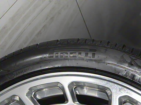 2025�� 4.0T ��³��