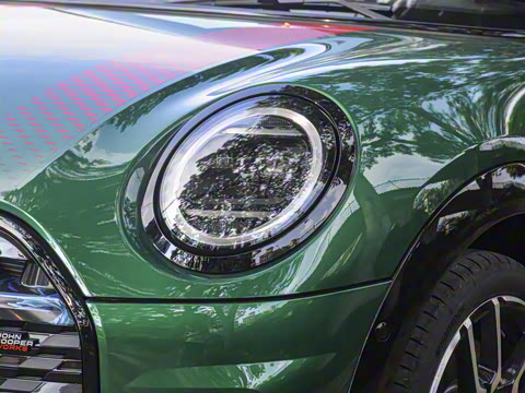 2025�� JOHN COOPER WORKS CABRIO