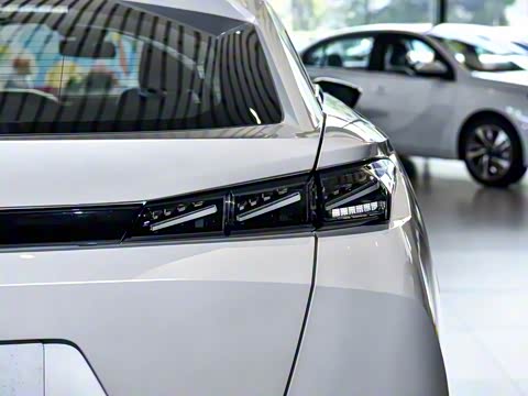 2025�� �Ŀ� RS