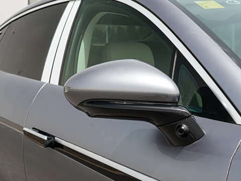 2025�� EV 701KM�����״�������