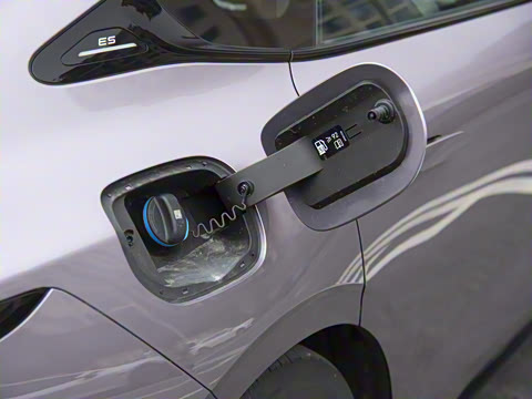 2025�� ���� Ultra �����콢