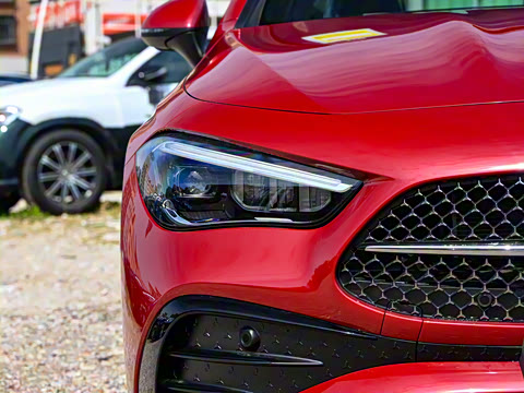 2025�� CLE 260 ���ܳ�