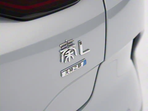 2025�� EV 545KM׿Խ��