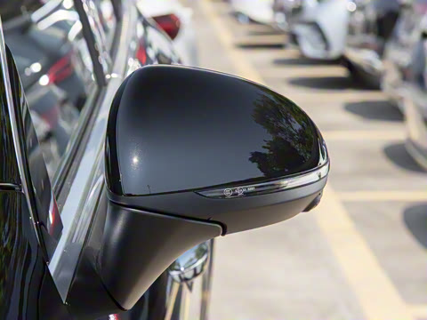 2025�� �Ŀ� GLC 300 L 4MATIC ������ 5��