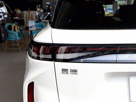 2023�� 400T �������������