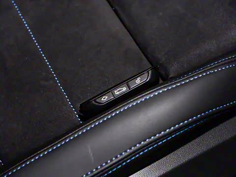 2024�� xDrive25i M�˶���ҹ��װ