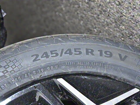 2025�� 300UltraǬ���Ǽ�ADS SE���̰�