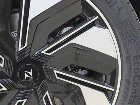 2025�� 210Ultra�Ǽݰ� 6��