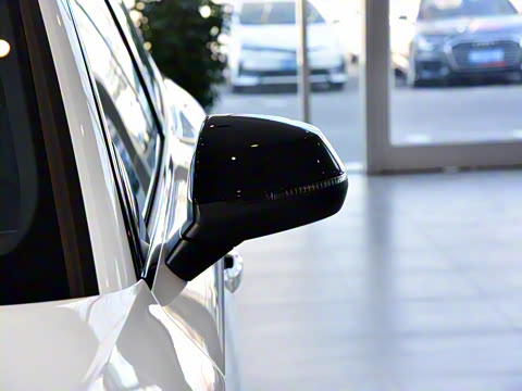 2024�� 40 TFSI ������