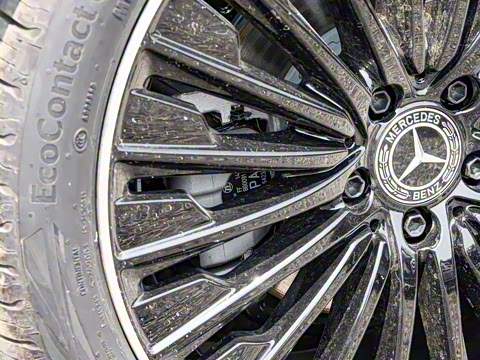 2025�� CLE 300 4MATIC �����ͽ��ܳ�