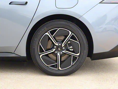 2025�� ���� 550AirѲ����