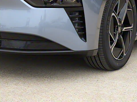 2025�� ���� 550AirѲ����